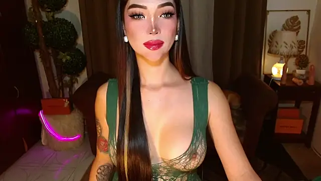 MouthWatering_Ayesha webcam