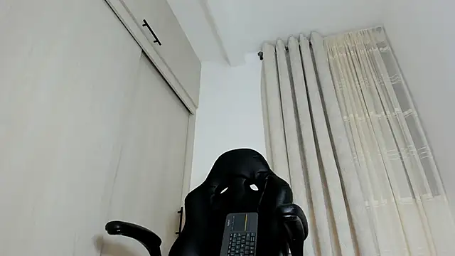 Biscuit_oliva webcam