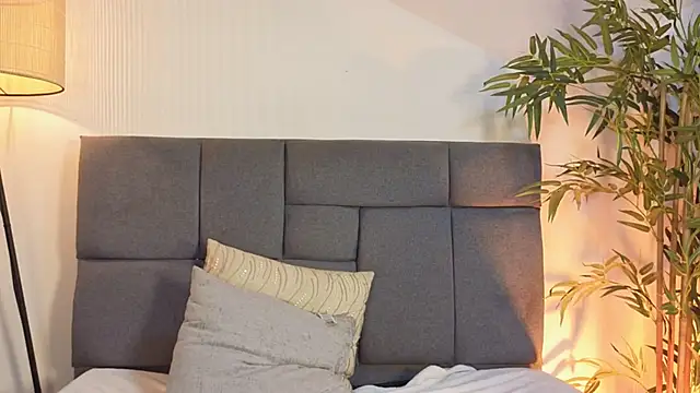 liorasterling webcam