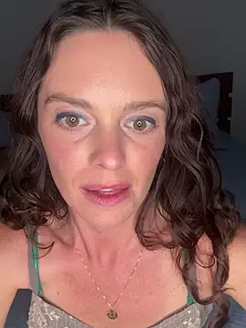 violette_rose webcam