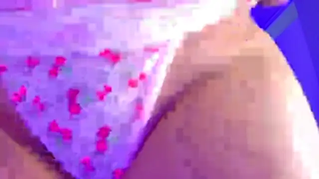 NicolleTaylor webcam