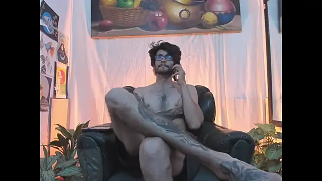 Loggan_donnelly live sex cam