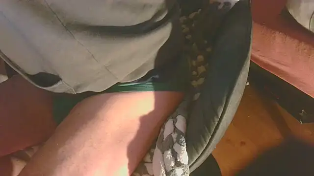 Preview of t0yforeskin