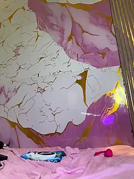 Webcam Model (Woo_isDaphne)  is live.Free join now!