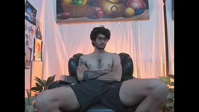 Loggan_donnelly webcam