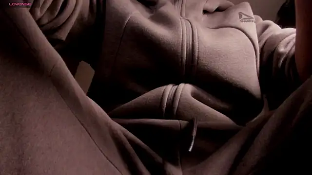 s_sven03 - S_sven03's free webcam - UK Sex Cams