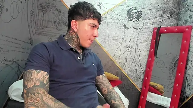 Gury_tattoo webcam