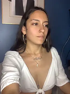 DulceLatinaxo webcam