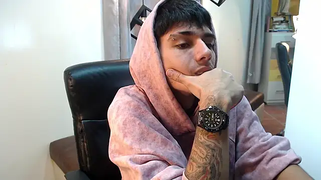 AmethystShadow17 webcam