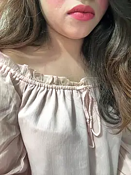 riya_sharma11 webcam