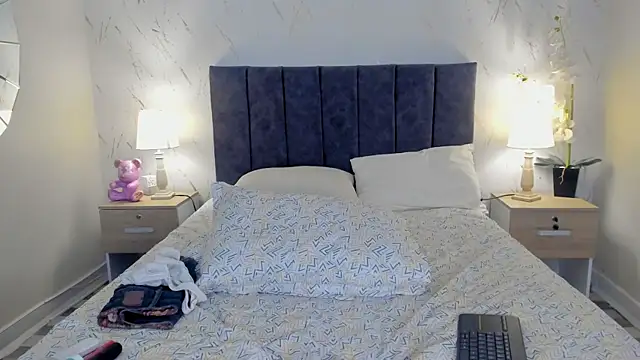 Emilly_Beaumont webcam