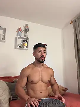 Ezzio_Scolaro webcam