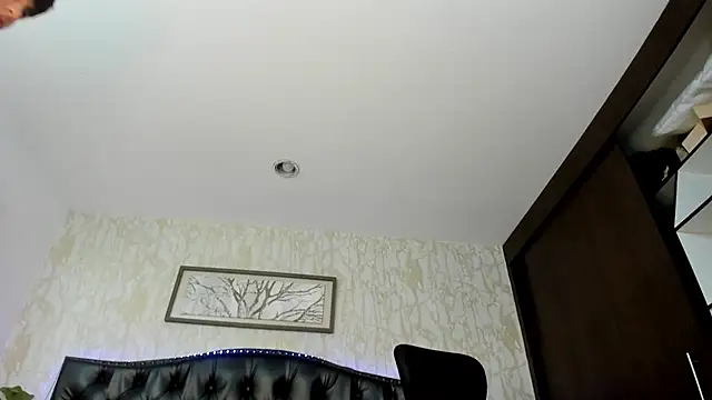 Lander_Cruz's live cam