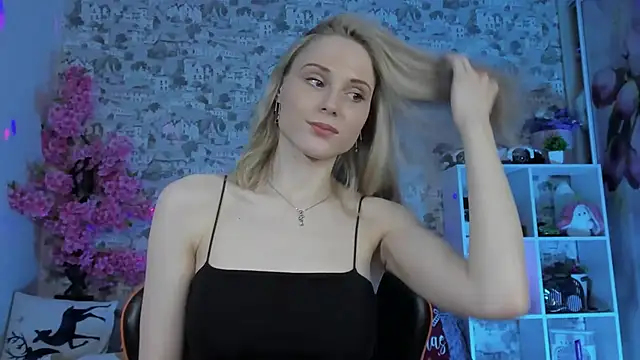 Gina_Gina_love webcam