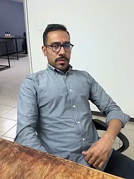 AdrianGarcia89 webcam