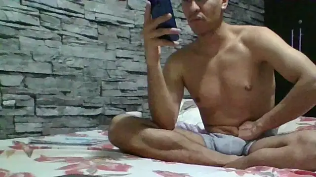 Sexylatin64 webcam