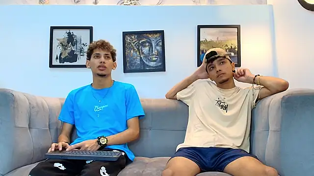 YOUNG_BOYS_HELL webcam