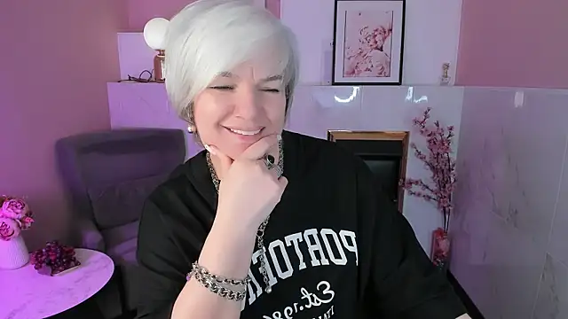 carmensoft - CarmenSoft's free webcam - UK Sex Cams