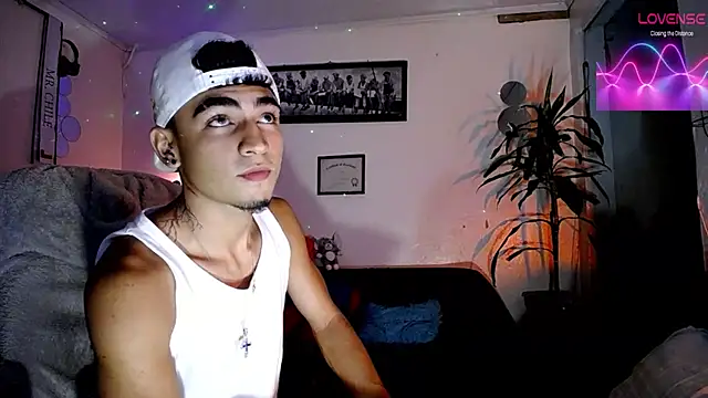 tiancam - Tiancam's free webcam - UK Sex Cams