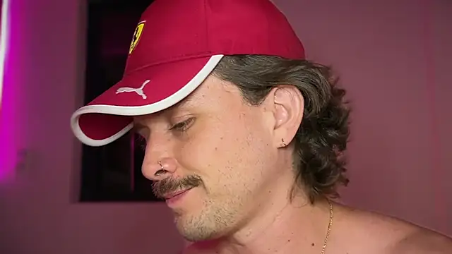 mcklister_kinky_feets webcam