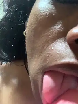 NatalieGainer_goodies webcam