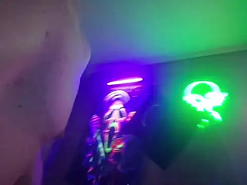 chronic_vibez webcam