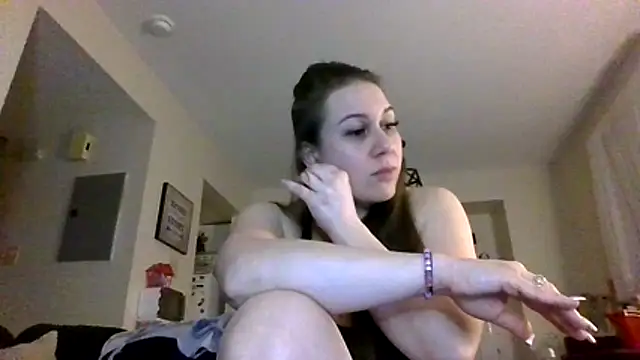 thedevinemama webcam