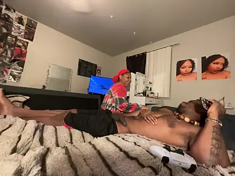 exotic__couple webcam