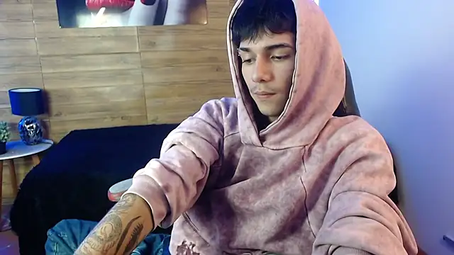 AmethystShadow17 webcam