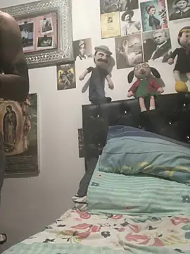 elpeluchenegroxxx3 webcam