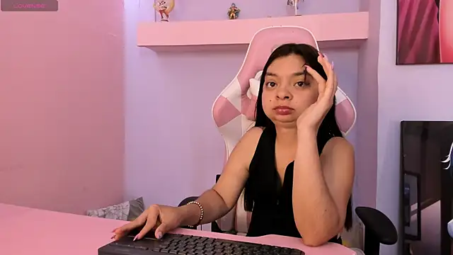 CharlotteMuller webcam