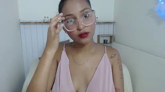 Rubi_Diamond_ webcam
