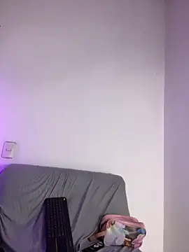 alisson_carolina73 webcam