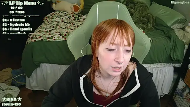 LilyMayBae webcam