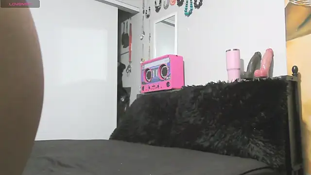 Queenanitadix webcam