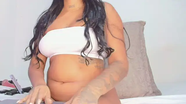 Melanyy_Miller webcam