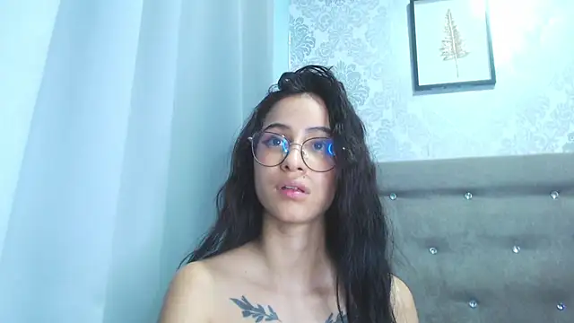 Alana_Martinez_ webcam
