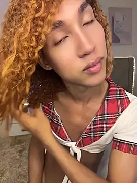 Chloe_Celeste webcam