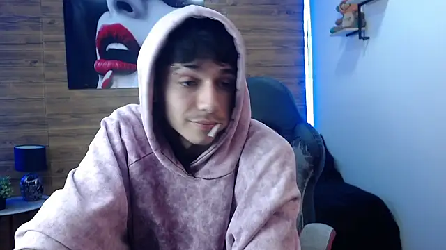 AmethystShadow17 webcam