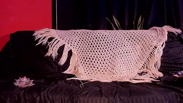 PervertedMissCloe webcam