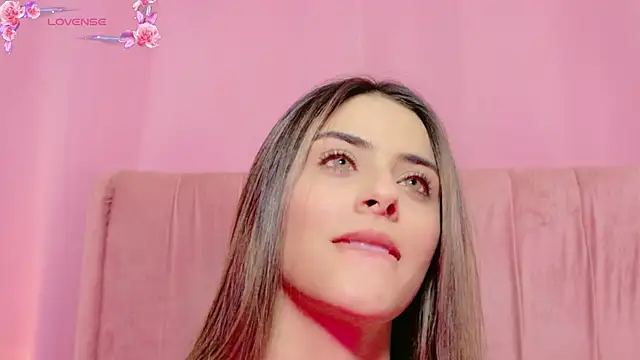 moollylove - MoollyLove's free webcam - UK Sex Cams