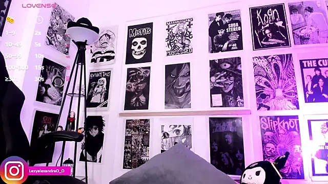 Lexyjoycce live sex cam