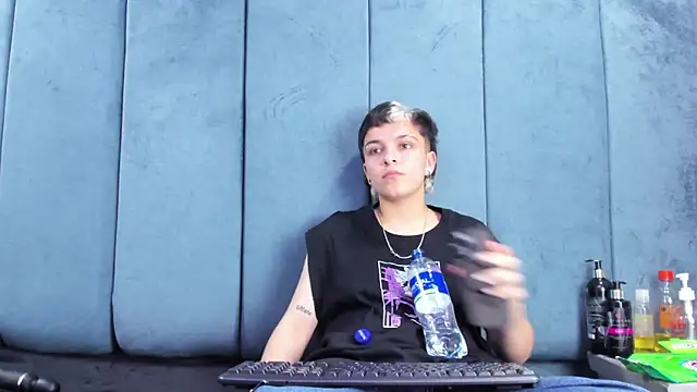 Megan_Thompson_ webcam