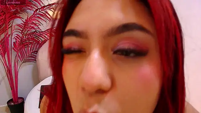 Ashley-Blake1 webcam