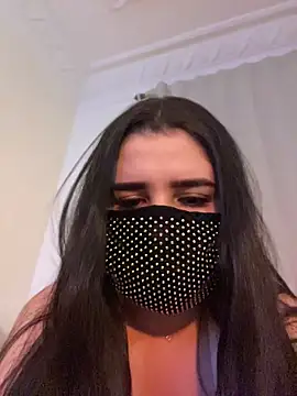 Webcam Model (GLAMOURk)  is live.Free join now!