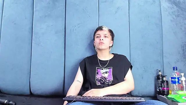 Megan_Thompson_ webcam