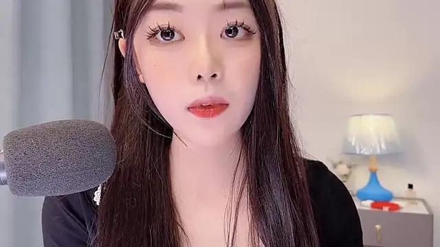 美女smalldaisy在线直播