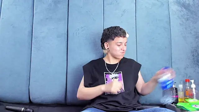 Megan_Thompson_ webcam