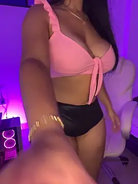 Webcam Model (nyna_1) is live