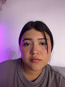 alisson_carolina73 webcam